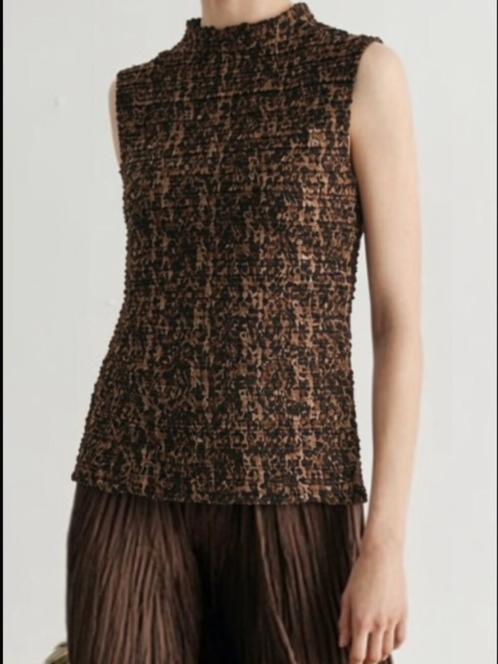 Y2K leopard print crinkle textured sleeveless top